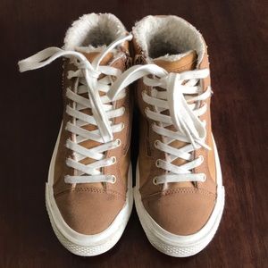 Zara high top sneakers size EUR33 US 1.5 girl